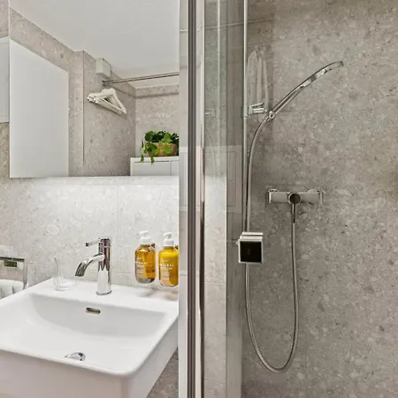 Apartamento Thejewelleryboxoldtowngemwithwaterviewbalcony Zúrich